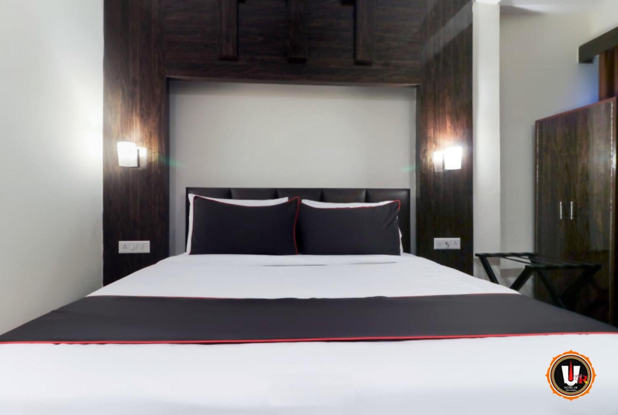 Hotel Ur Prayagraj Exterior photo